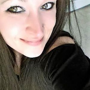 Meet your Posher, Kasandra